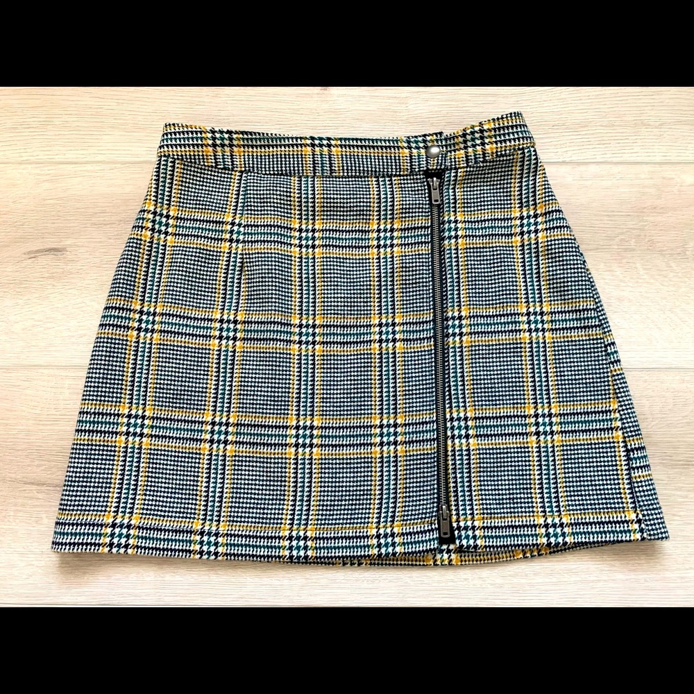 Abercrombie & Fitch Plaid Zipper Skirt NWOT